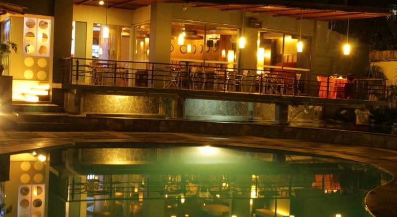 Grand Suka Hotel Pekanbaru Zewnętrze zdjęcie