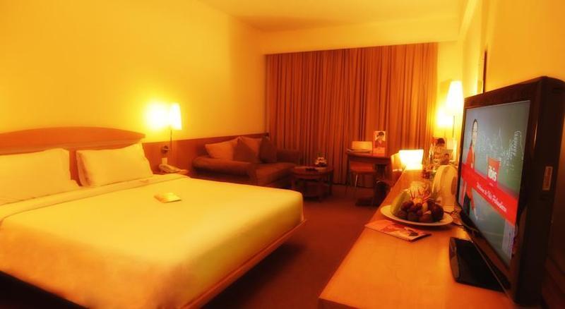 Grand Suka Hotel Pekanbaru Zewnętrze zdjęcie