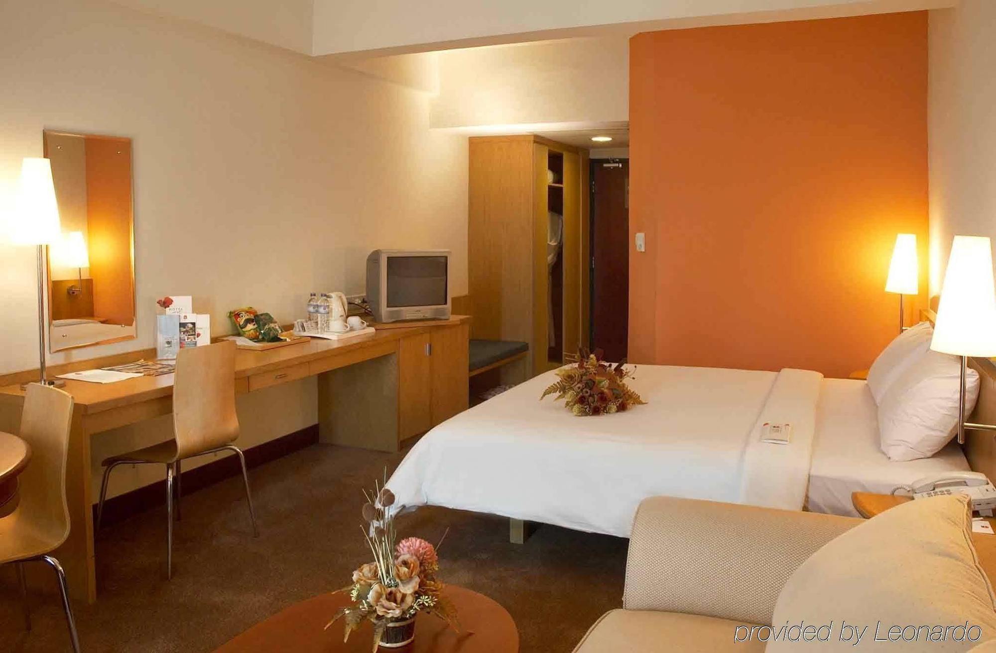 Grand Suka Hotel Pekanbaru Zewnętrze zdjęcie